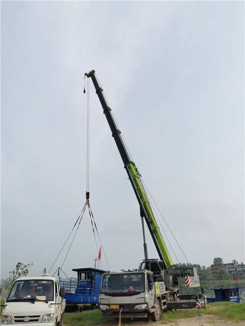 安新县桥梁建设吊装案例